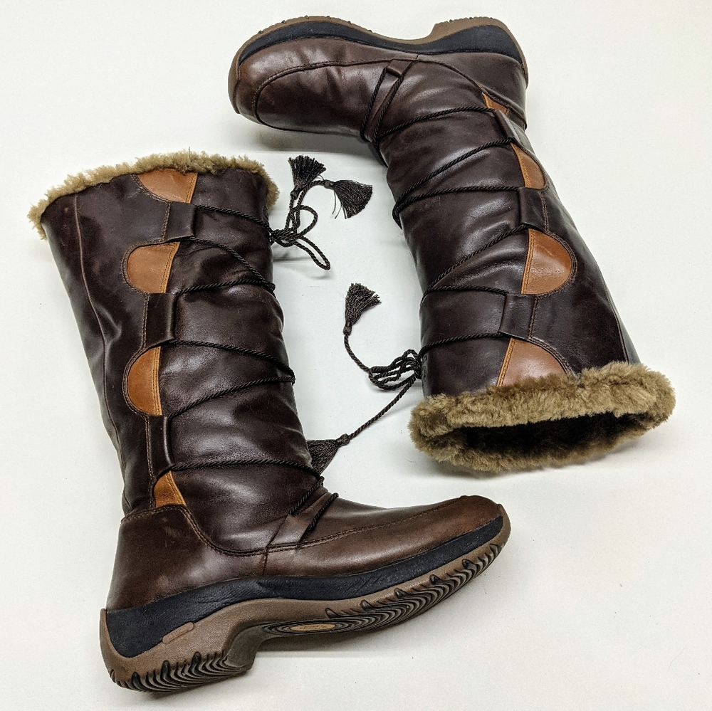 ULU All Leather with Thick Shearling Lining sz 8.5